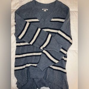American Eagle Oversized sweater Size Small